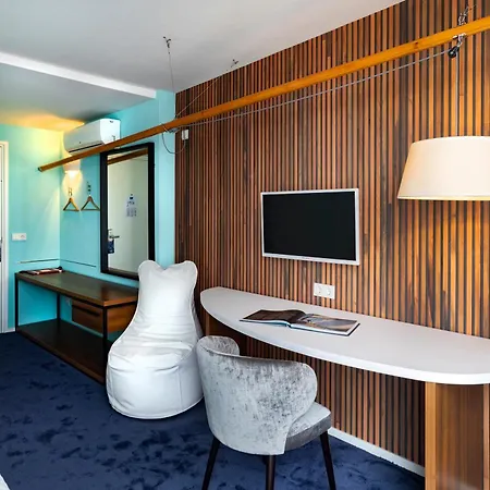 Hotel Delta Flardingue