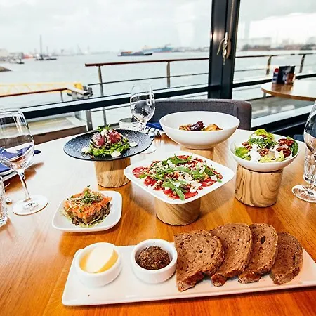 Delta 4* Vlaardingen