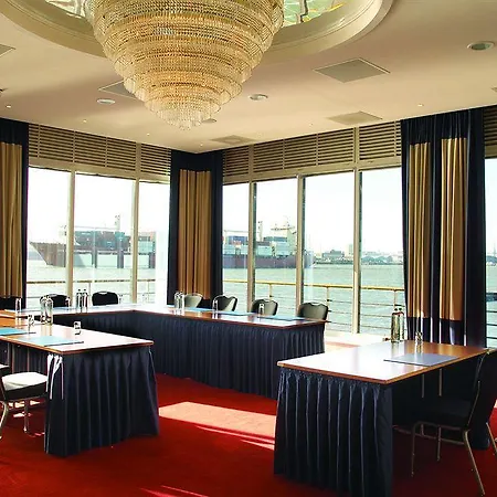 Delta 4* Vlaardingen
