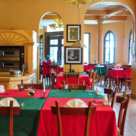 Hotel Delta 4*