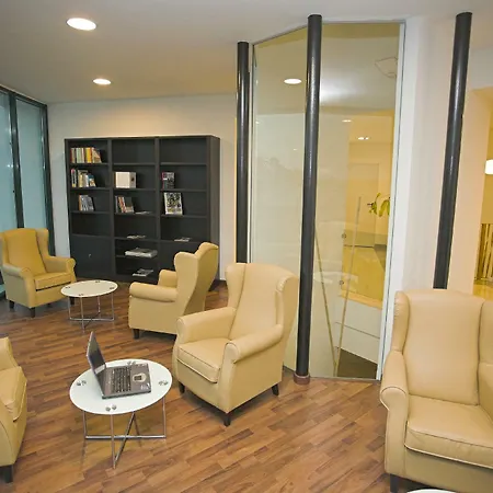 Hotel Delta 4*